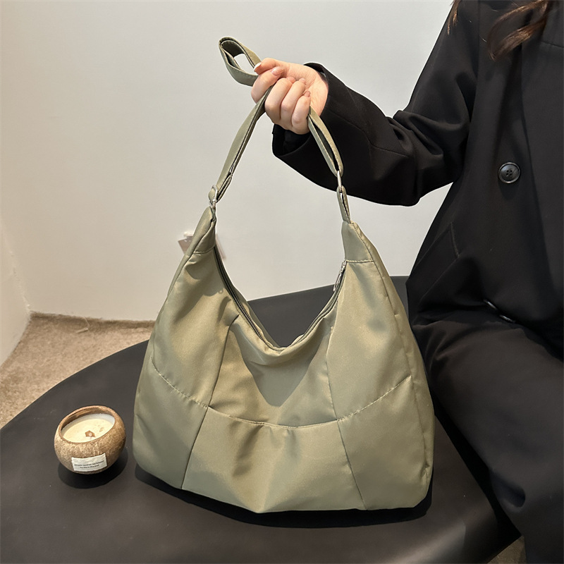 Trending ltemSolid Color Tote  - Women'S Bag Online 리뷰 및 가격