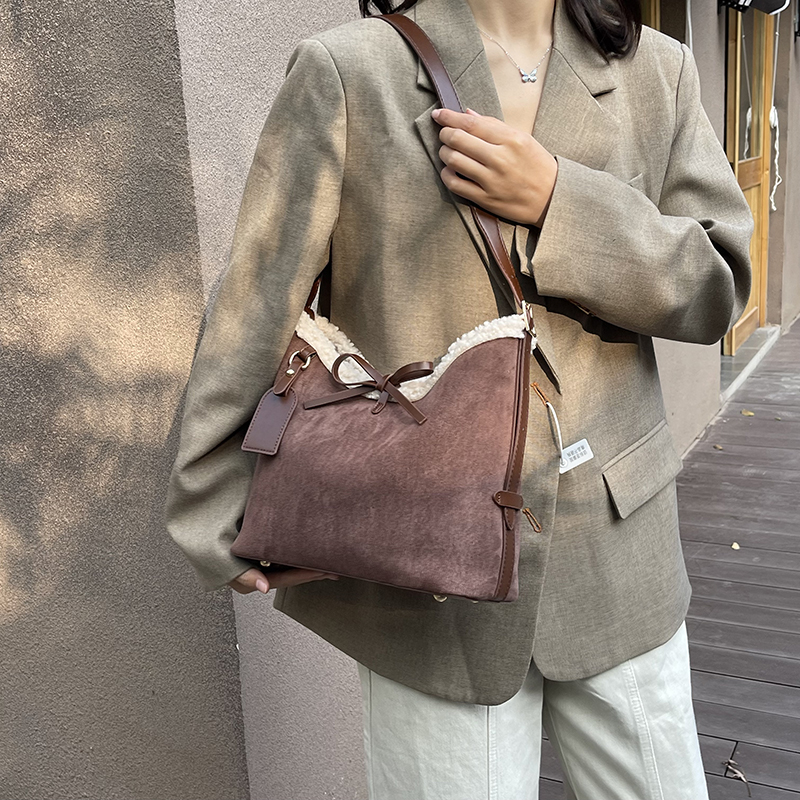 Faux Suede Solid Color Bow Cro - Women Bags Branded Sale 리뷰 및 가격