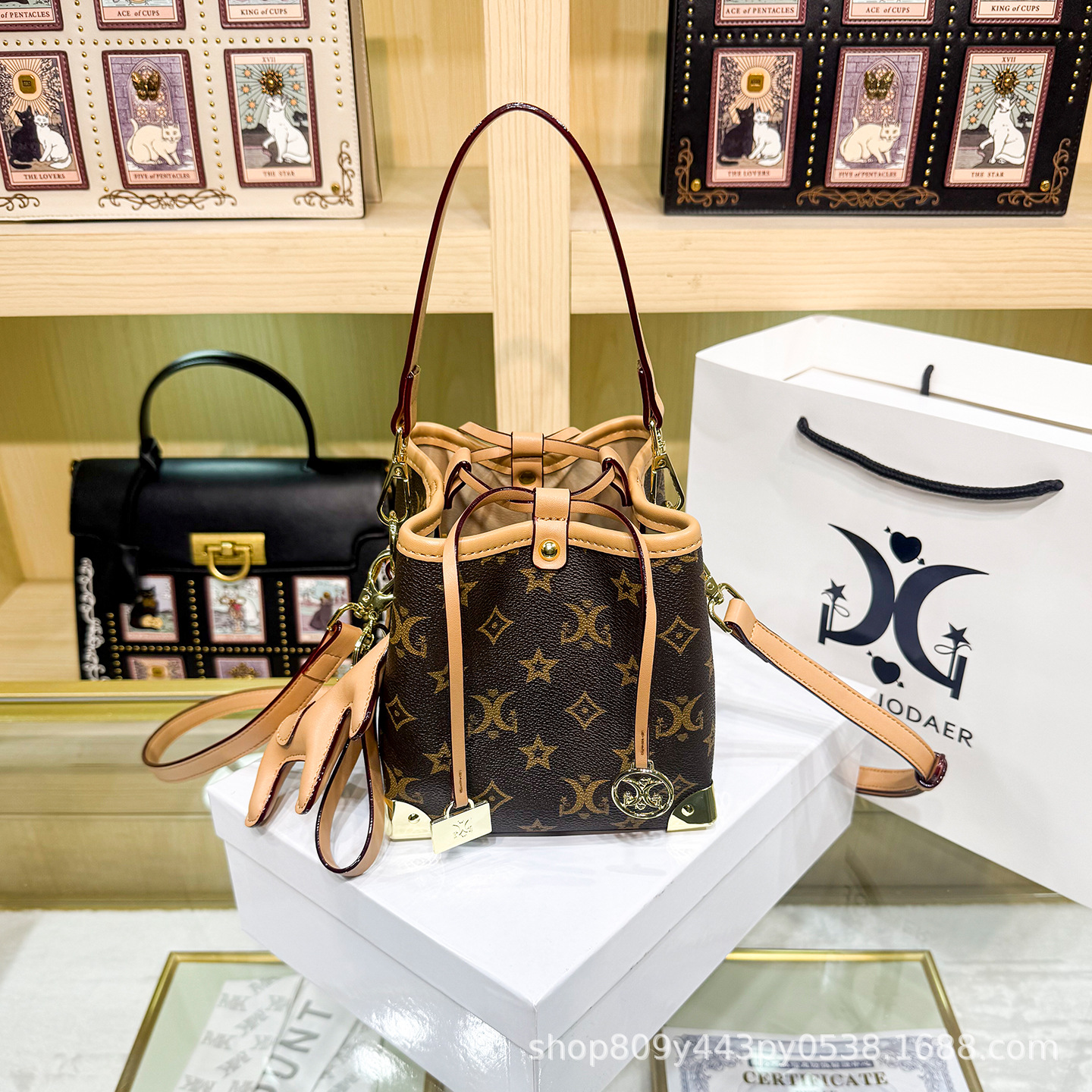 Chic Ladies Crossbody Bag Prem - Women Bags Premium Brands 리뷰 및 가격
