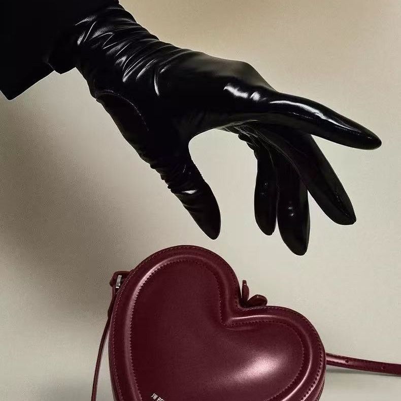 JWPEI heart-shaped crossbody b - Women Bags Jw Pei 리뷰 및 가격