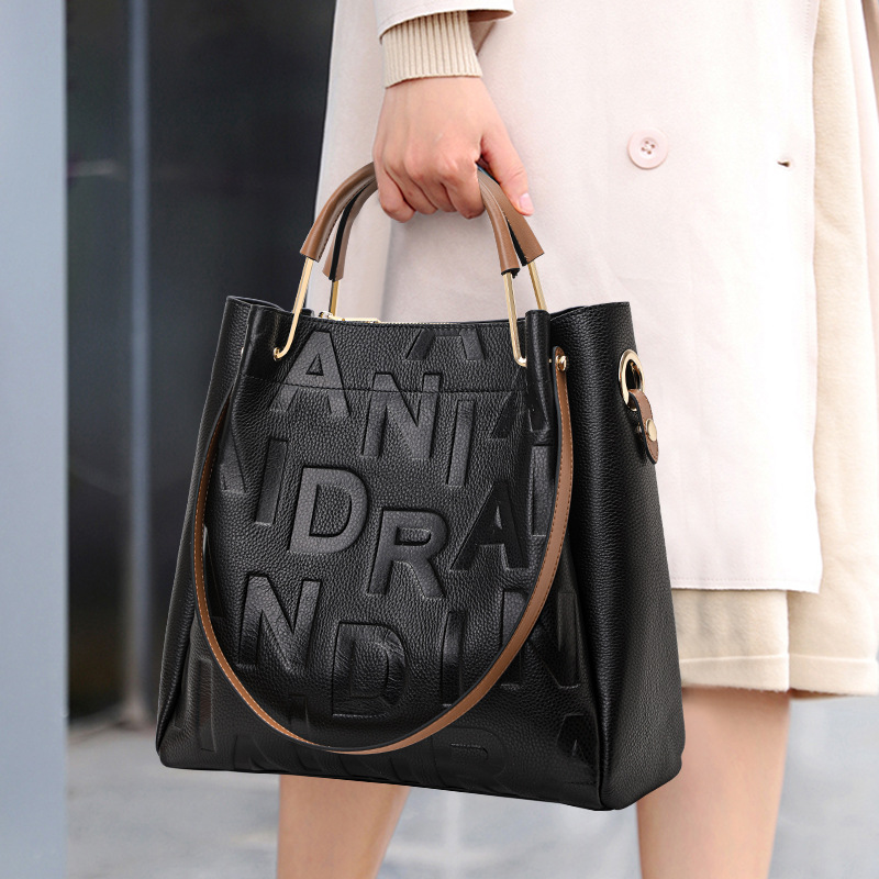 Women's Shoulder Bag Quiet Lux - Top Handle Structured 리뷰 및 가격