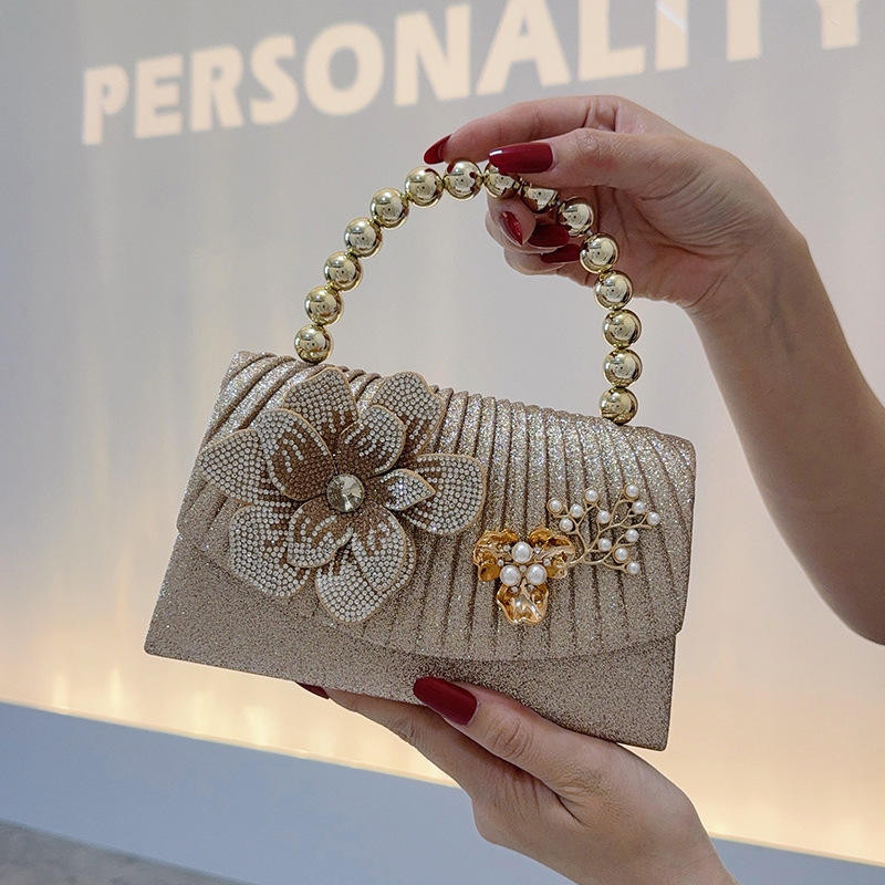 Golden sparkling diamond flowe - Women Bags Golden 리뷰 및 가격